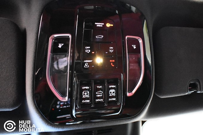 MASERATI Grecale MHEV 300 CV AWD GT